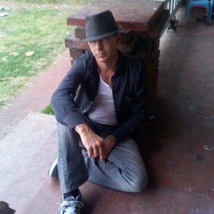 Profile Picture of Robert Hourigan (@robert_93305) on Myspace