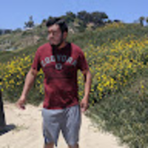 Profile Picture of Cesar Solis (@soliscesar069) on Poshmark