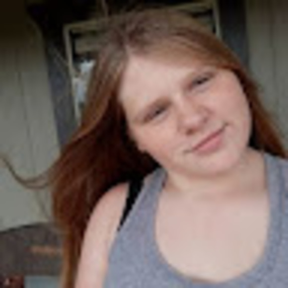 Profile Picture of Jasmine Childress (@jasminechild627) on Poshmark