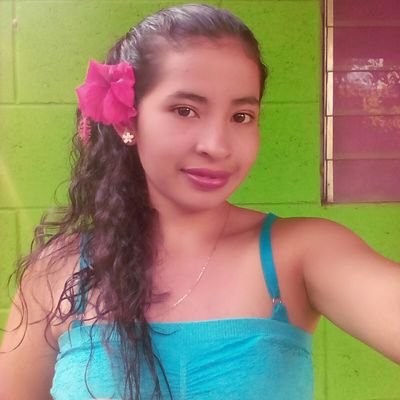 Profile Picture of Alexia Vasquez (@Alexiavasquez13) on Twitter