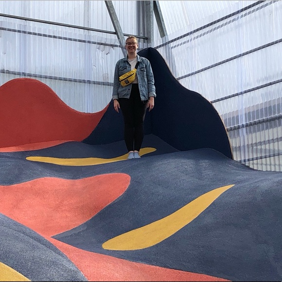 Profile Picture of Anne claire Bouchard-roberge (@anne_clairebr) on Poshmark