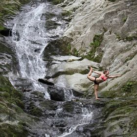 Profile Picture of lyndsey joseph (@lnicole1994) on Pinterest