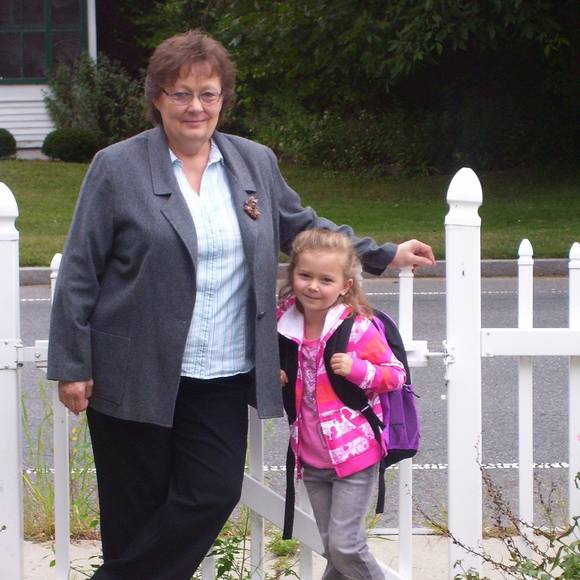 Profile Picture of Bernice Carmean (@bernicecarmean) on Poshmark