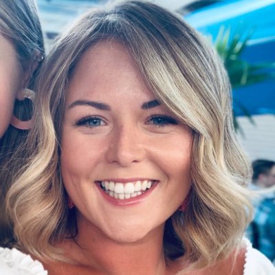 Profile Picture of Miss Cluen (@MissCluen) on Twitter