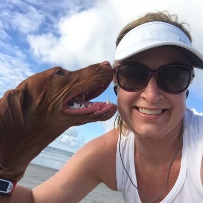 Profile Picture of Jenny Lundergan (@jennylundergan) on Twitter