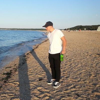 Profile Picture of Seth Chambers (@sethchambers76) on Twitter