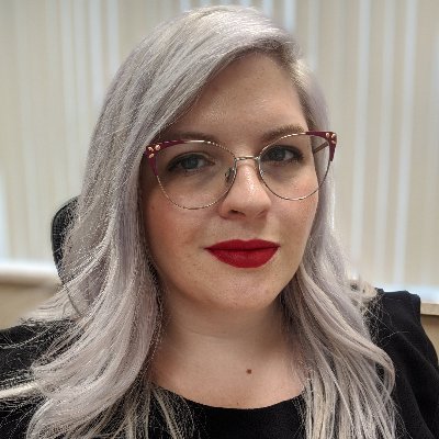Profile Picture of Audra (@@astarrynight) on Twitter