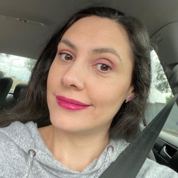 Samantha Salustro - Poshmark Profile Picture of Samantha Salustro (@ssalustro) on Poshmark