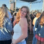 Profile Picture of Julia Siek (@julia.siek.2025) on Facebook