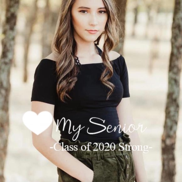 Profile Picture of Tara Diggs endsley (@tayloragen) on Poshmark