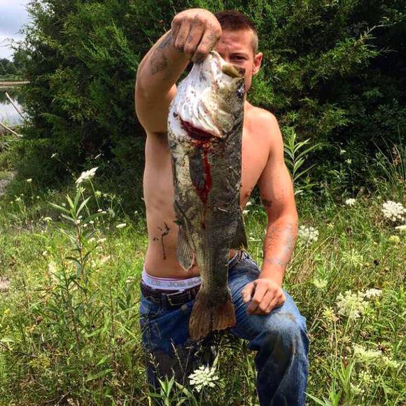 Profile Picture of Jake Wortel (@jake5735) on Poshmark