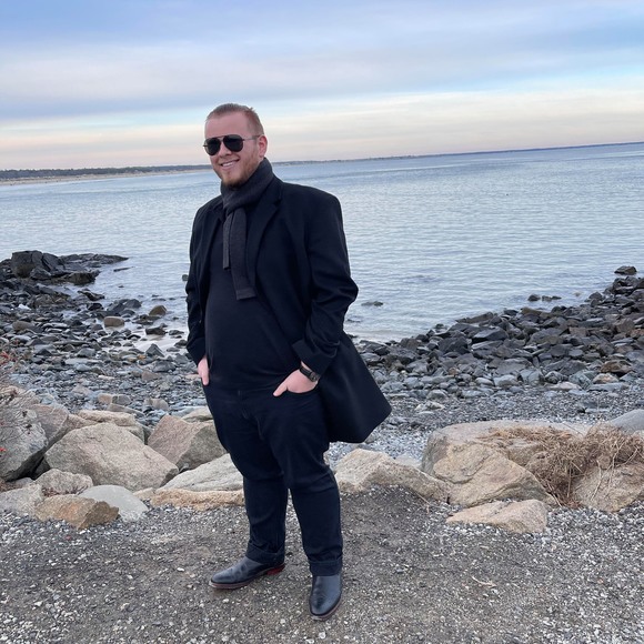 Profile Picture of Tim Bernard (@tim_bernard) on Poshmark