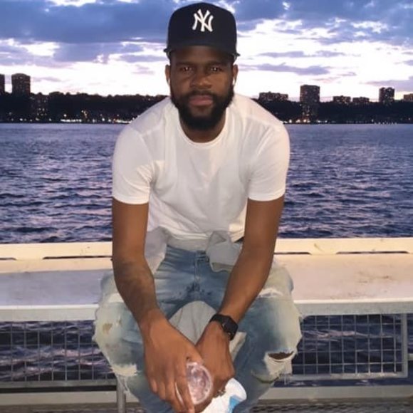 Profile Picture of Khalito Dickerson (@khalito) on Poshmark