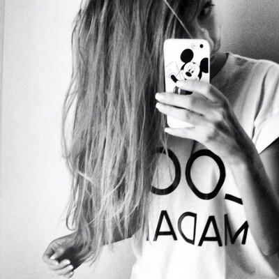 Profile Picture of Lucia Roman (@luciaroman999) on Twitter