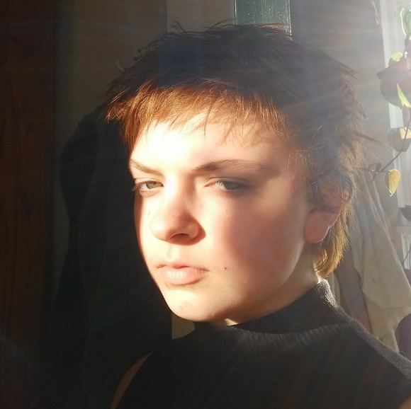 Profile Picture of Oleander Dilbone (@saberdotch) on Poshmark