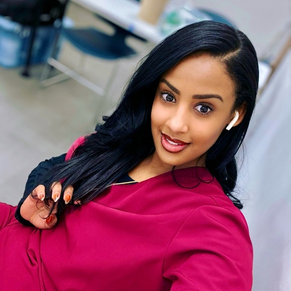 Profile Picture of Mahlet Gezu (@mahletgezu) on Poshmark