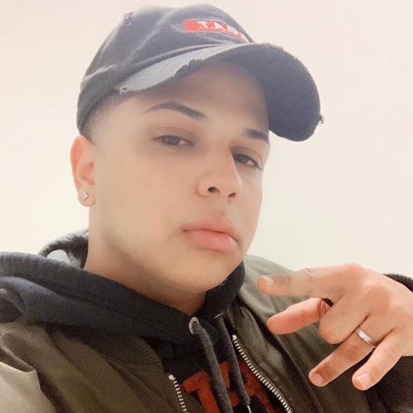 Profile Picture of Joel Pichardo (@joel_pichardo) on Poshmark