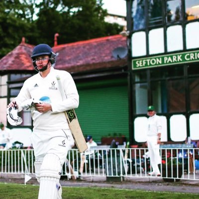 Profile Picture of Jimmy Dixon (@JimmyDicko1986) on Twitter