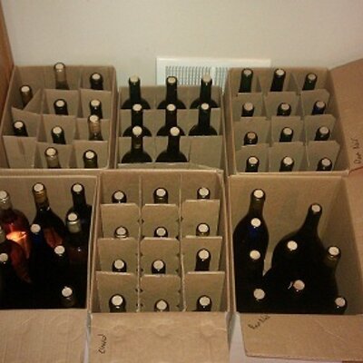 Profile Picture of Jason Blythe (@theCraftandVine) on Twitter