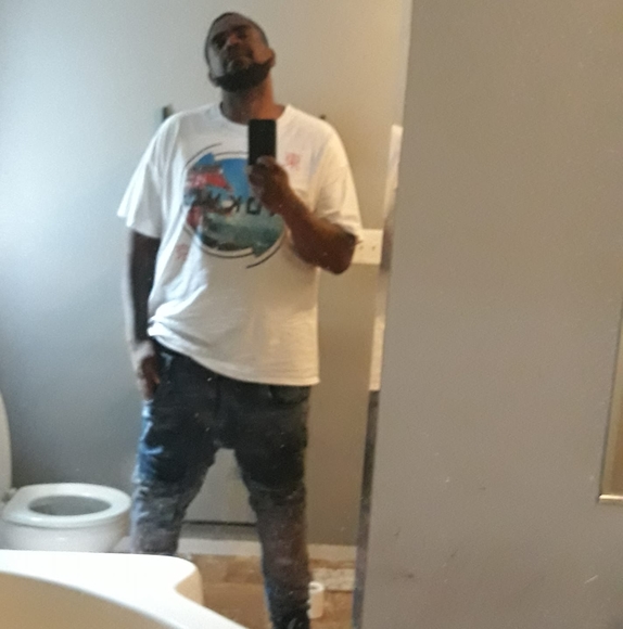 Ulysses Brown - Poshmark Profile Picture of Ulysses Brown (@ganggang7fo) on Poshmark