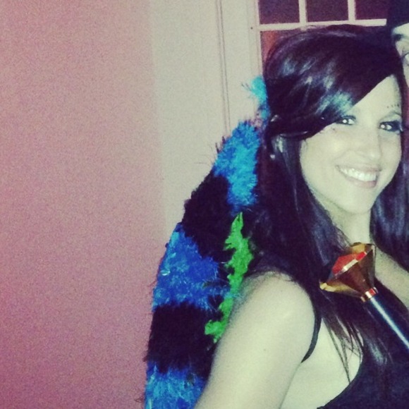 Profile Picture of Emma Stroemple (@efs4) on Poshmark