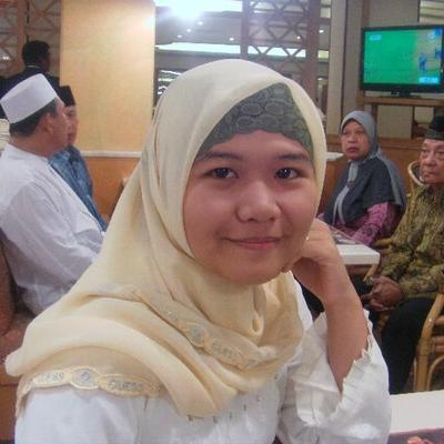 Profile Picture of Rizki Amelia (@Rizkyameliacute) on Twitter