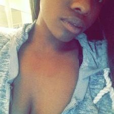 Profile Picture of Daniella Russell (@NUTELLABBy0312) on Twitter