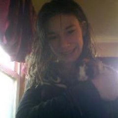 Profile Picture of Tina Andrews (@Tinaandrews03) on Twitter