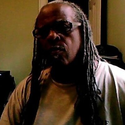 Profile Picture of Kenneth Teal (@Dadeal69) on Twitter