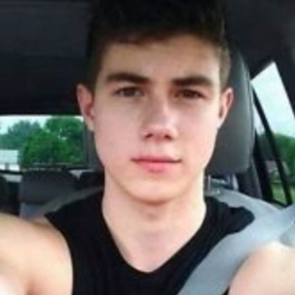 Profile Picture of Lawrence Adams (@lawrenceadam980) on Poshmark