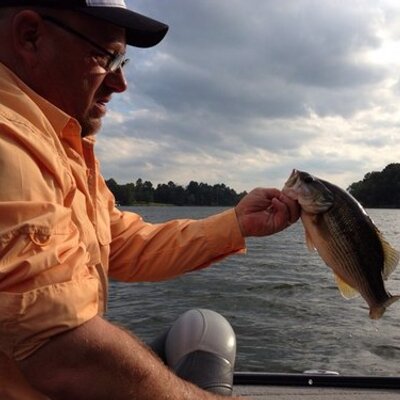 Profile Picture of Stephen Atchley (@atchley_stephen) on Twitter