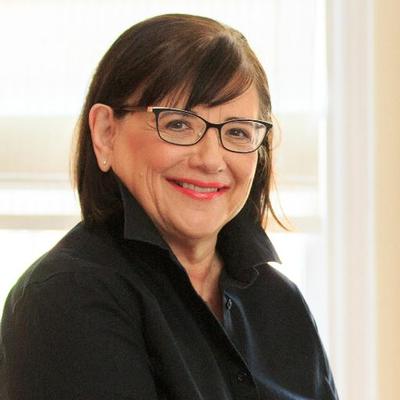 Profile Picture of Joyce Wayne (@JoyceWayne1951) on Twitter