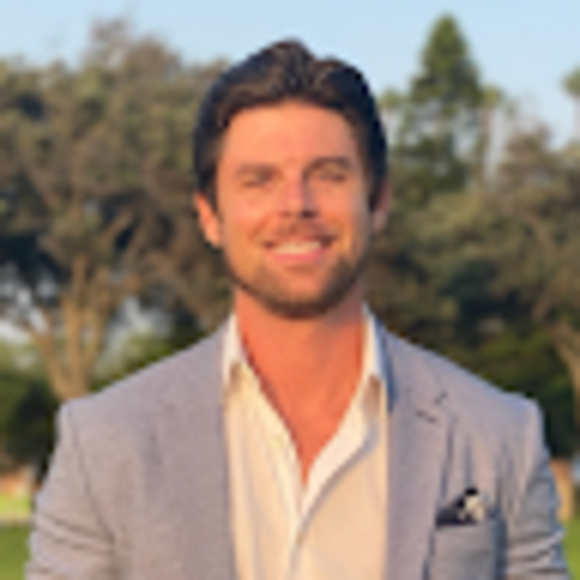 Profile Picture of Matthew Hayes (@matthewhayes454) on Poshmark