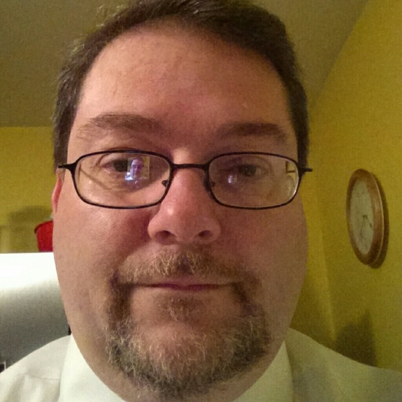 Profile Picture of Nat Tripodi (@zionat) on Poshmark