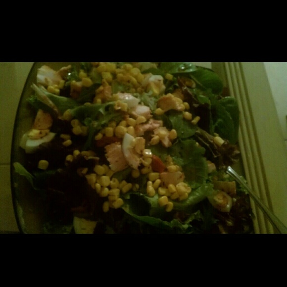 Profile Picture of Nancy Huchet (@nvixamar) on Poshmark