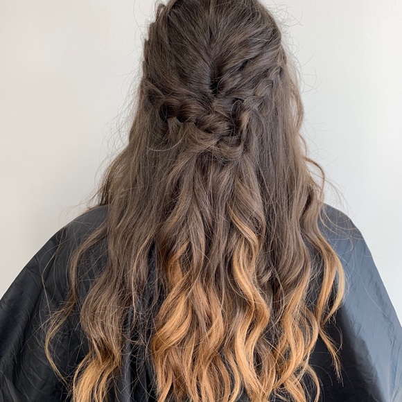 Profile Picture of Katelynn Killpack (@livinthekklife) on Poshmark