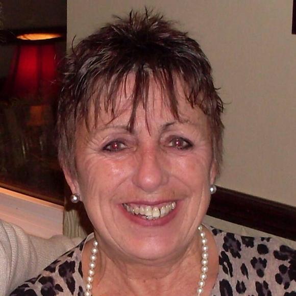 Profile Picture of Chris Bradley (@cbradley51) on Poshmark