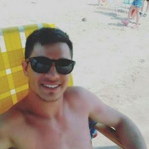 Profile Picture of Brian Petroff (@brian.petroff1) on Tiktok