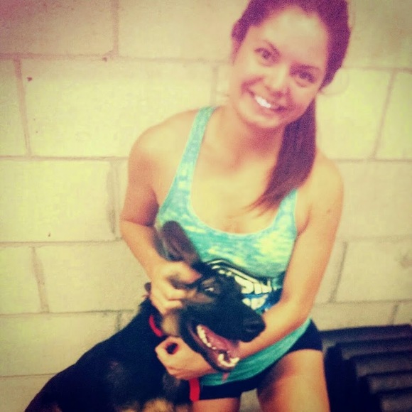 Profile Picture of Candis Harstad (@harstadc) on Poshmark