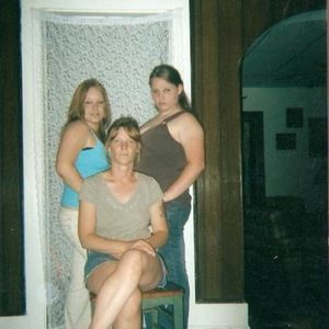 Profile Picture of Kathy Gallimore (@monkey_toes07) on Myspace