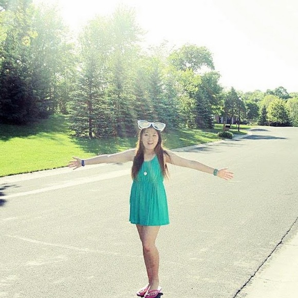 Profile Picture of Yumin Ha (@yuminnie2) on Poshmark