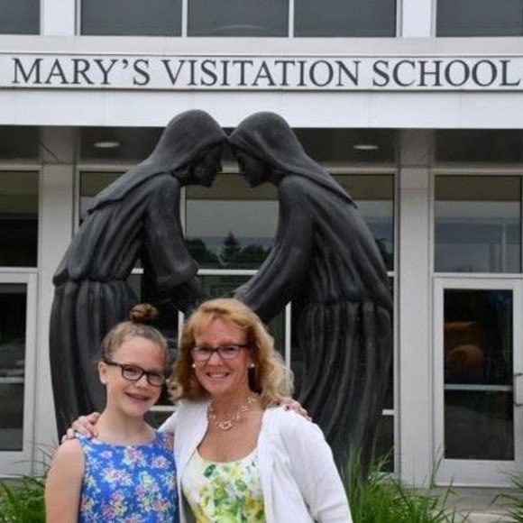 Profile Picture of Mary Larsen (@marysuelarsen) on Poshmark