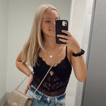 Profile Picture of Mackenzie Currier ☻ (@mackenziecurrier_) on Instagram