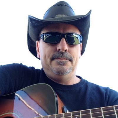 Profile Picture of Dave Rocheleau (@DaveRocheleau) on Twitter