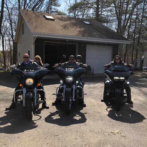 Profile Picture of Jason Parenteau (@crazylilninja) on Poshmark