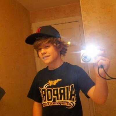 Profile Picture of Dylan Miracle (@DylanMiracle) on Twitter