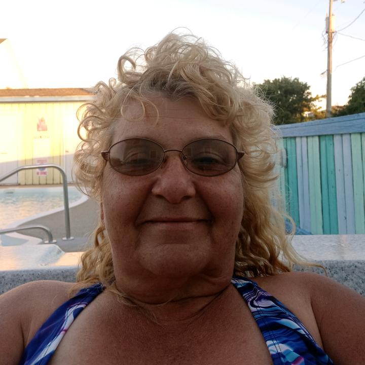 Profile Picture of Karen Broadwater935 (@karenbroadwater) on Tiktok