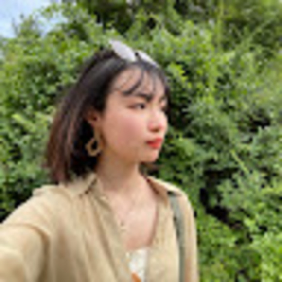 Profile Picture of Jing Wen (@serene1307) on Poshmark