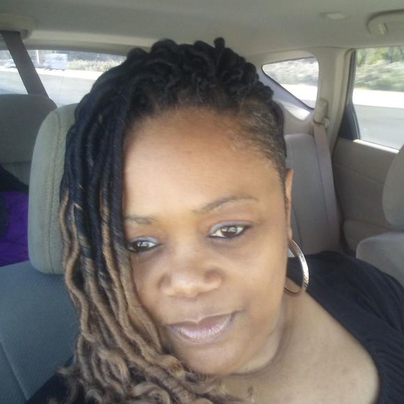 Profile Picture of Lisa Agee-jackson (@ageeblessed) on Poshmark
