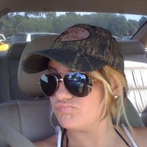 Profile Picture of Shelby Rounds (@kiss_my_ass311) on Myspace